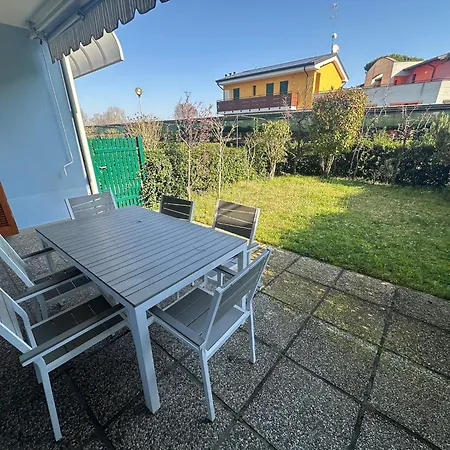 Villaggio Riviera Bilocale Con Giardino - Agenzia Cocal * Caorle